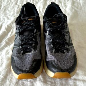 Men’s New Balance Hierro 7 size 8.5